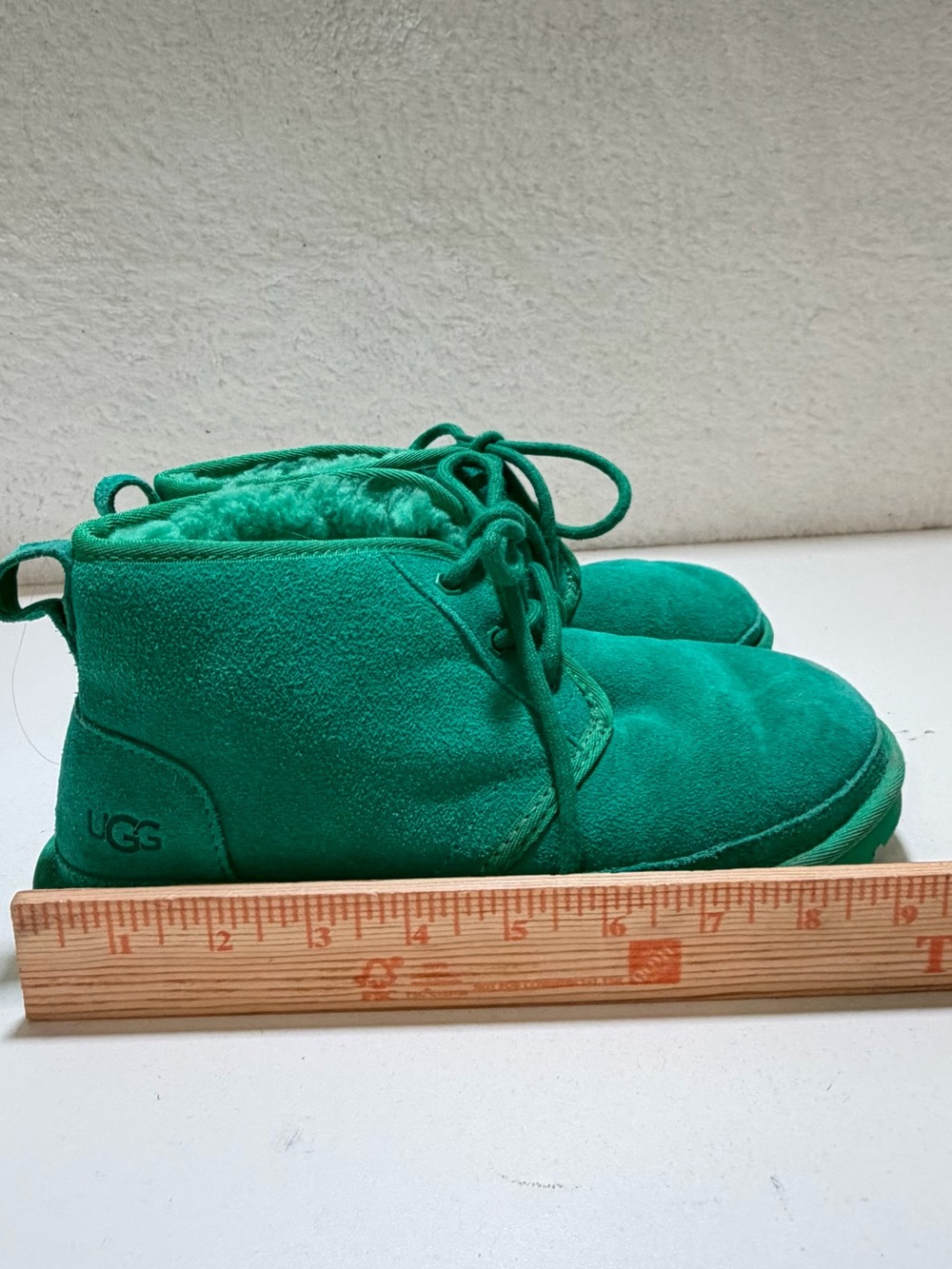 UGG Neumel Parakeet Green Suede Chukka Boots Women’s Size 7 - Picture 14 of 15